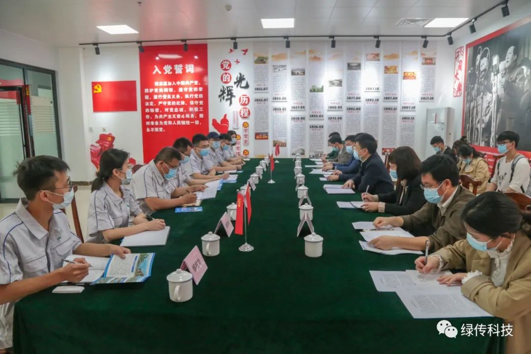 1675820424188351.jpg f1d0131c2ebff490522f39df42d241f9.jpg